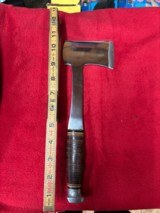 Vintage KA-BAR Combo Hatchet and Knife - 3 of 8