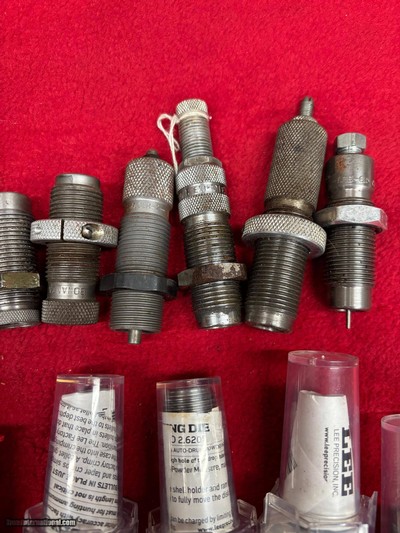 Lot of 17 New and Used Lee Quick Trim Dies and Auto Disk Riser  - Image 5 of 5
