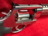 Smith Wesson Model 460 XVR Performance Center 10.5