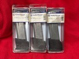 Set of 4 Smith and Wesson M&P 45 14rd Magazines...... 3 NEW & 1 Used - 2 of 10
