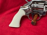 High Standard Sentinel R-103 .22 LR Revolver - 7 of 17