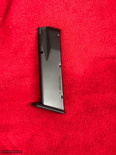 EAA WITNESS FULL SIZE .40 SW 14 ROUND MAGAZINE - Image 2 of 6