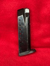 Lot of 10 Factory Smith & Wesson M&P .40/.357 15 rd Magazines  - 3 of 5