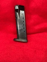 Lot of 10 Factory Smith & Wesson M&P .40/.357 15 rd Magazines  - 2 of 5