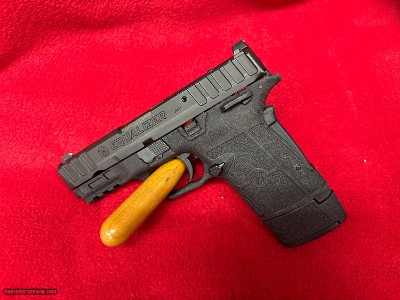 Smith Wesson Equalizer 9mm