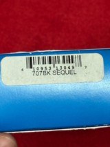 NEW  BenchMade 707BK Sequel McHenry and Williams Knife RARE  EXCELLENT - 5 of 5