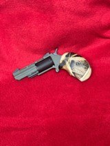 NAA The Black Widow .22 Magnum 2