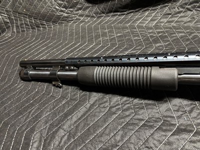 Mossberg 590 Tactical 12 Gauge - Image 4 of 23