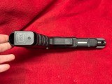 NEW Glock 35 Gen 3 .40 SW Long Slide  - 10 of 15