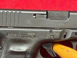 Glock 22 Gen 4  .40 SW  - 11 of 13