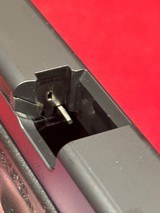 Glock 22 Gen 4  .40 SW  - 8 of 13