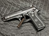 Taurus PT100 40 SW - 3 of 13