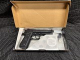 Taurus PT100 40 SW - 1 of 13