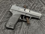 NICE H & K USP 40 SW - 2 of 15
