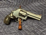 Smith Wesson 686-6 357 Magnum 4 inch Stainless Revolver - 2 of 17