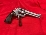 Smith Wesson 686 No dash 357 Magnum - 2 of 16