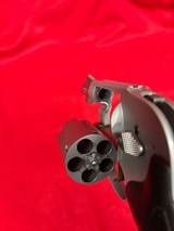 LNIB Smith Wesson 638-3 .38 Special Revolver 5 shot J Frame - Image 9 of 10