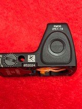 TRIJICON RMR TYPE 2 RED DOT SIGHT 3.25 MOA RM06-C-700672 - Image 8 of 11