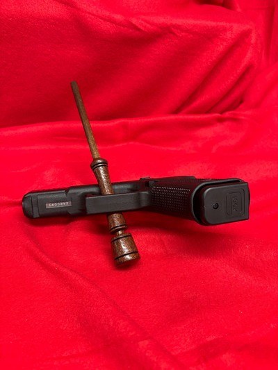 NEW Glock 19 Gen 5 9MM....2 Mags... Ameriglo... Black - Image 4 of 15
