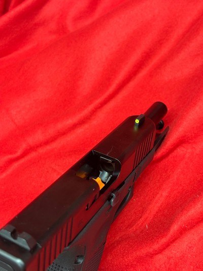 NEW Glock 19 Gen 5 9MM....2 Mags... Ameriglo... Black - Image 7 of 15