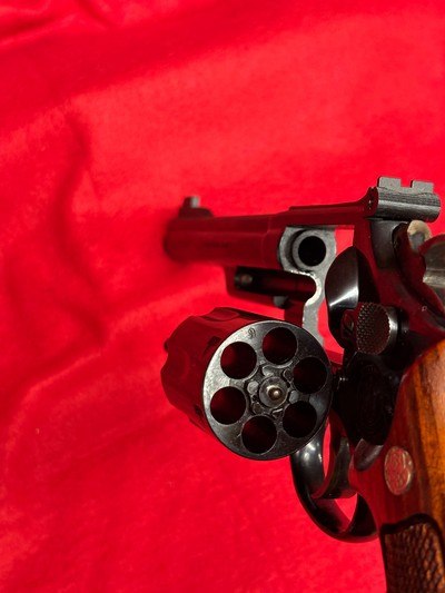 LNIB Smith and Wesson 19-5 .357 Magnum Revolver - Image 14 of 14