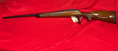 Remington 700 BDL 7mm Magnum Rifle 24