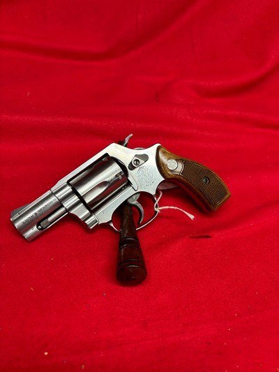 Smith & Wesson Model 60-9 .357 Magnum Stainless Revolver 2 1/8" Pre-lock "J" Frame - Image 1 of 10