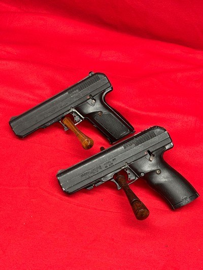 Hi Point Model JC .40 SW Parts Gun & Model JHP .45 ACPSemi-auto Pistols - Image 1 of 5