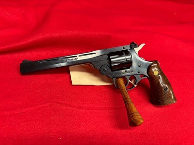 H&R Sportsman Model 999 .22 LR Top Break 6" 9 Shot - Image 1 of 9