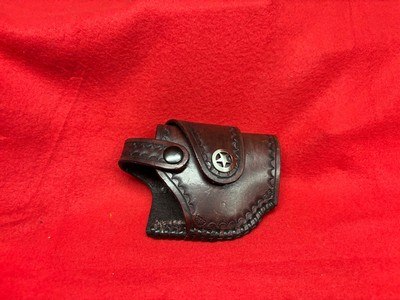Bond Arms Snake Slayer .45 LC / .410 Gauge With Custom Leather Holster 3.5" Barrels - Image 10 of 12
