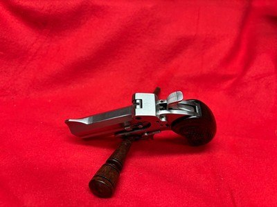 Bond Arms Snake Slayer .45 LC / .410 Gauge With Custom Leather Holster 3.5" Barrels - Image 8 of 12