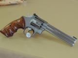 SALE PENDINGSMITH & WESSON MODEL 648( NO DASH/PRE LOCK) .22 MAGNUM REVOLVER IN BOX - 2 of 5