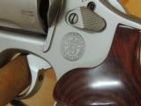 SMITH & WESSON MODEL 629-6 PERFORMANCE CENTER .44 MAGNUM REVOLVER (INVENTORY#9427) - 5 of 6