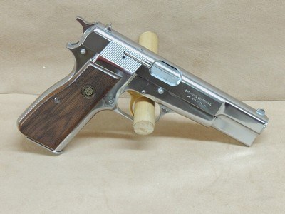 Browning Centennial Hi Power Belgian 9mm Pistol in the Case (mbllc#11173) - Image 2 of 6