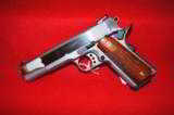 Smith & Wesson 1911 E Series 45 ACP - 2 of 3