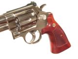 SMITH & WESSON MODEL 25-5 REVOLVER FINISHED IN NICKEL & CHAMBERED FOR .45 COLT CALIBER - 5 of 7