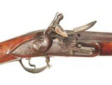 AMERICAN REVOLUTIONARY WAR MUSKET ASSEMBLED FROM BRITISH LONG LAND BROWN BESS PARTS. - 2 of 9