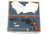SMITH & WESSON MODEL 57
(no-dash) 41 MAGNUM REVOLVER IN IT'S FACTORY WOODEN PRESENTATION BOX - 1 of 12