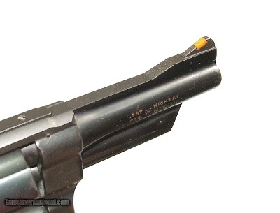 SMITH & WESSON MODEL 28-2