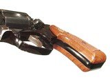 SMITH & WESSON MODEL 37
CHIEF'S SPECIAL 