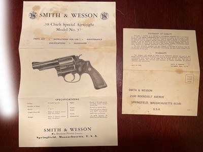 SMITH & WESSON MODEL 37CHIEF'S SPECIAL 