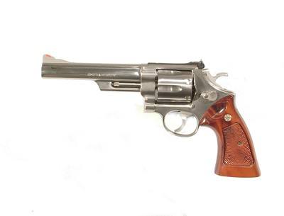 SMITH & WESSON MODEL 629-1 REVOLVER IN .44 MAGNUM - Image 2 of 9