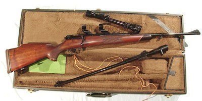 MAUSER MODEL 660 MAGAZINE RIFLE
W/ TWO SETS OF INTERCHANGABLE BARRELS.
.270 & .308 WINCHESTER ALL IN IT'S ORIGINAL FACTORY CASE