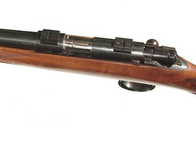 KIMBER OF OREGONMODEL 82 SPORTER CHAMBERED IN .22 RIMFIRE - Image 4 of 8