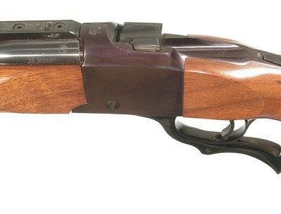 RUGER No1B SINGLE SHOT RIFLE IN .22 HORNET CALIBER - Image 5 of 7