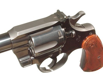 COLT OFFICERS MODEL IN .38 SPECIAL CALIBER, 1948 mfg. - Image 12 of 12