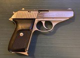 Sig Sauer P230 SL , 380 auto stainless steel - 1 of 7