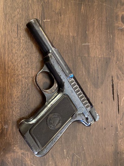 Savage 1907 semi auto pistol. - Image 7 of 7