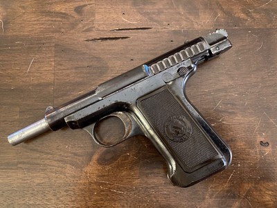 Savage 1907 semi auto pistol. - Image 5 of 7