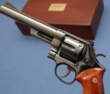 S O L D - - - Smith & Wesson - 125th Anniversary - Model 25-3
- .45 LC - Presentation Case and Book ! - 2 of 3
